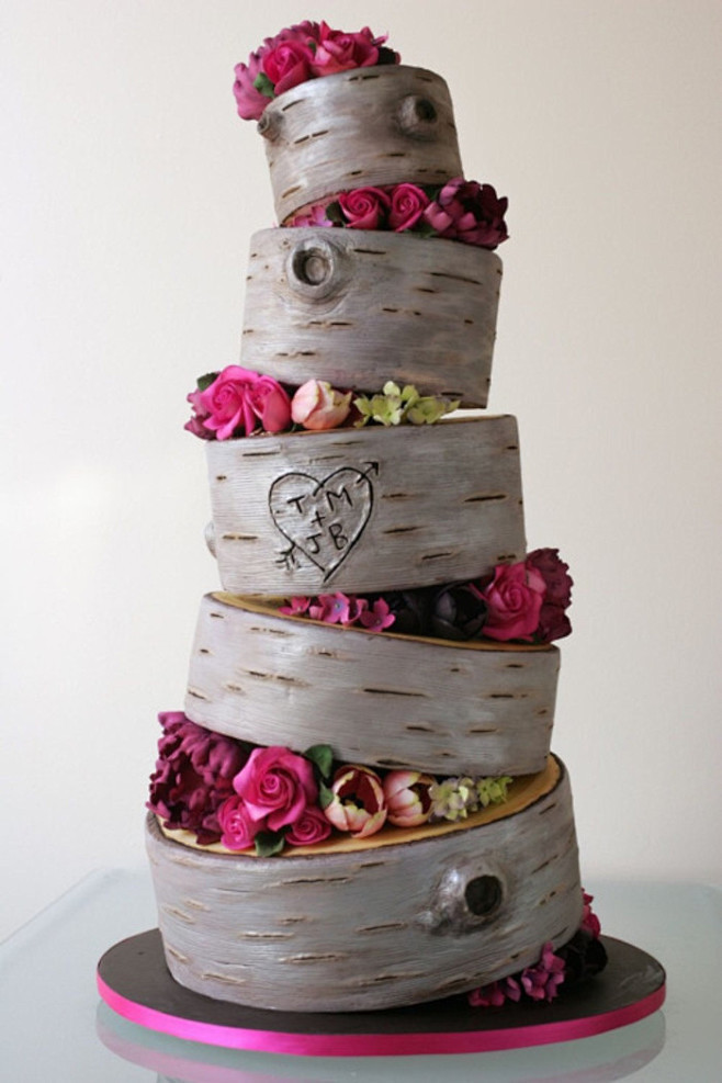 婚礼蛋糕：鲜花