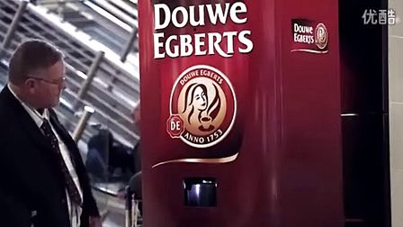 嗯，相对于雀巢，南非的咖啡公司Douwe...