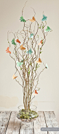纸艺 DIY-用树枝和纸蝴蝶DIY桌花...-飞飞