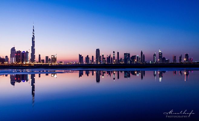 Dubai Blue Hour by M...