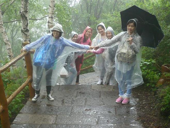 自驾涞源 雨中白石山