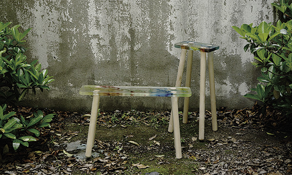 #工业设计#树脂凳的凳面采用环氧树脂为材...