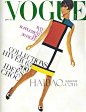 伊夫圣罗兰YSL (Yves Saint Laurent) 蒙德里安裙登上《Vogue》杂志封面