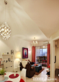 2013最新温馨现代实用客厅小户型图片