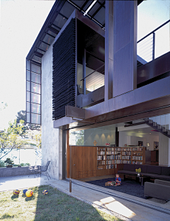 米斯特桃采集到Design.House