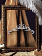 Be Royal : 잠시도 시선을 뗄 수 없는 그라프 다이아몬즈 하이 주얼리의 투명하고 영롱한 광채.