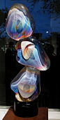 迪诺清除松香Calcedonia玻璃的雕塑“三萨西”