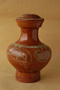 汉代 红釉绿彩壶
龙门博物馆收藏