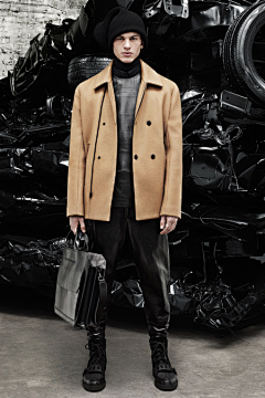 Glassrose采集到FALL 2014 MEN'S