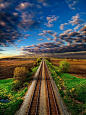 《美景相伴.一路向前》 Double Rail, Kenosha, Wisconsin
photo via susan