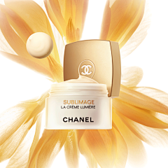 Oo樱采集到CHANEL