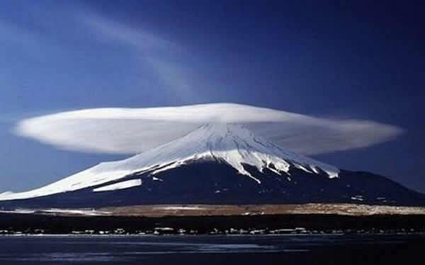 富士山
（有重复提示下！~\(≧▽≦)/...