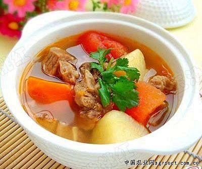 土豆番茄牛腩汤
　原料：
　　牛腩、土豆...