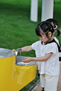 武汉保利·云璟
中央游玩区设置了不同高度的洗手池，解放孩子天性的同时，更要守护他们的健康。