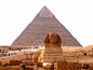 古埃及是世界历史上最悠久的文明古国之一。金字塔是古埃及文明的代表作，是埃及国家的象征。金字塔分布在尼罗河两岸，古上埃及和下埃及，今苏丹和埃及境内。 金字塔是古埃及法老的陵寝，都大小不一，最大的是胡夫金字塔，高137.2米，底长230米，共用230万块平均每块2.5吨的石块，占地52000平方公尺。
埃及金字塔是古埃及的帝王（法老）陵墓。世界八大建筑奇迹之一。数量众多，分布广泛。开罗西南尼罗河西古城孟菲斯一带最为集中。在中国也有此类建筑。