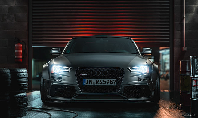 AUDI RS5 2014 LIBERT...