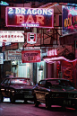 80年代的香港老照片 被霓虹灯覆盖的喧闹都市
