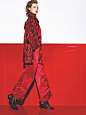 土耳其版《Vogue》八月刊红色时尚大片|摄影 Richard Burbridge-时尚大片-中国视觉联盟