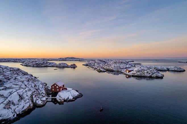 寒冷的瑞典西海岸群岛的景色。