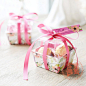 欧式个性创意喜糖盒子蝴蝶结丝带婚礼卡片梯形蛋糕盒结婚回礼糖果