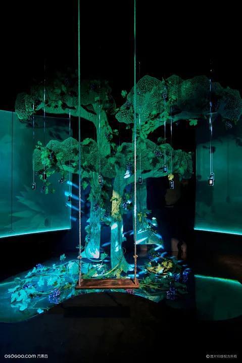 祖·玛珑「瓶中的空中花园」沉浸式展览