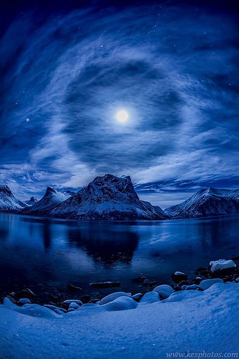 Lunar Halo, Norway, ...