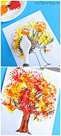 Fall Tree Craft Using a Dish Brush #Fall craft for kids - Perfect for toddlers and preschoolers! | CraftyMorning.com