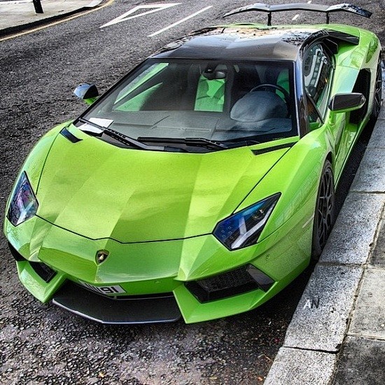 Rare Lamborghini Ave...