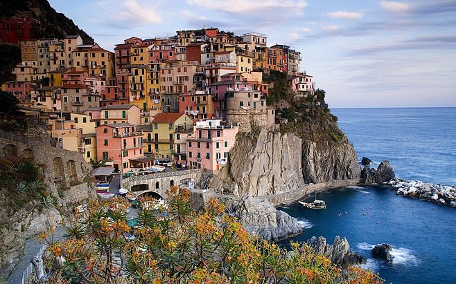 意大利：五渔村悬崖小屋图片 Italy,...