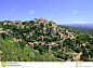 gordes-village-rock-hill-luberon-provence-25839863.jpg (1300×957)