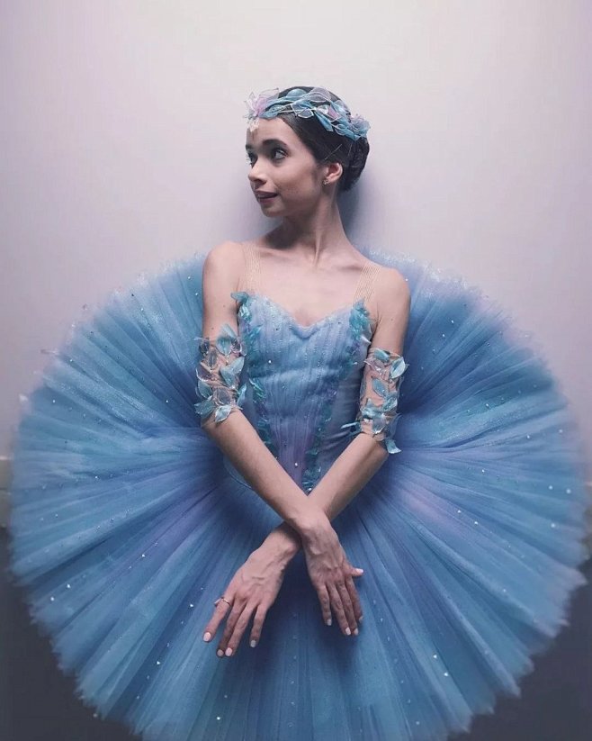 服饰丨那些年，惊艳了岁月的芭蕾舞裙
中国...