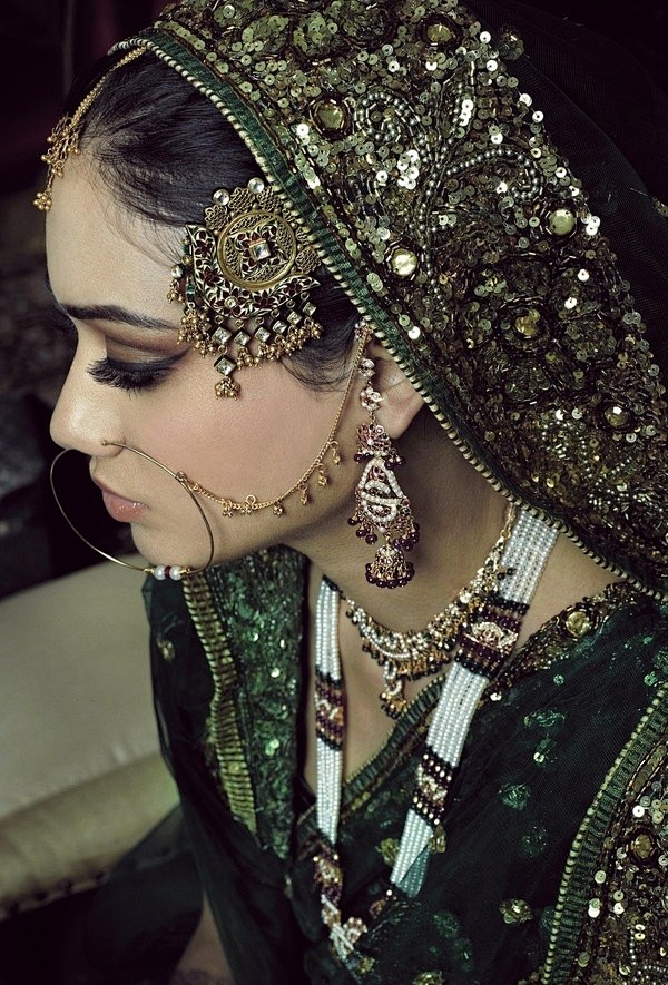 ✔印度新娘装 印度美女 精美印度服饰 异...