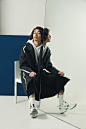 邊界橫越 / REEBOK PUMPFURY 2015 A/W LOOKBOOK 'Traverse the Boundary' : 不是每雙鞋子都能跨越界線，橫越迷幻電音與搖滾，穿過田徑賽道而前進伸展台，擁有無上權限的歲月時光也無法對他造成影響，他跳躍，他跨越，他是 REEBOK PUMPFURY