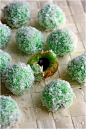 Find these in Ubud market- Klepon - Sweet Rice Balls Stuffed with Coconut Sugar | Pinodita Kitchen #IndonesianCulinary