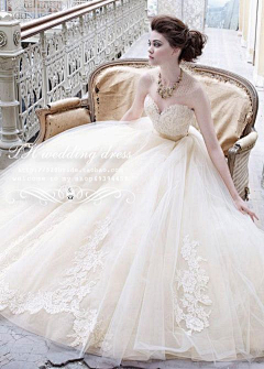 臻丝simida采集到ღ♥♥ღwedding dressღ♥♥ღ