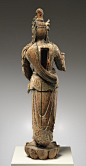 Bodhisattva Avalokiteshvara (Guanyin Pusa) [Probably Hebei Province, China] (34.15.1a,b) | Heilbrunn Timeline of Art History | The Metropolitan Museum of Art