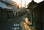 午后奈良的街道，阳光满溢-士多啤梨是一种梨