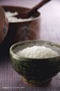 一碗米饭和一大碗米