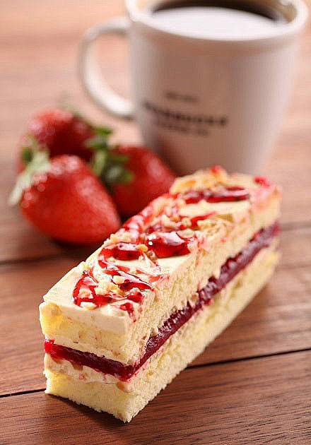 蛋糕 甜点 草莓