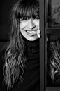 The très chic Caroline de Maigret shares her advice on make-up, on sexiness and on embracing your flaws: 