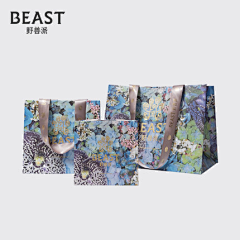 Vicye采集到BEAST 野兽派