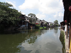 huwolf采集到烟雨西塘梦中水乡