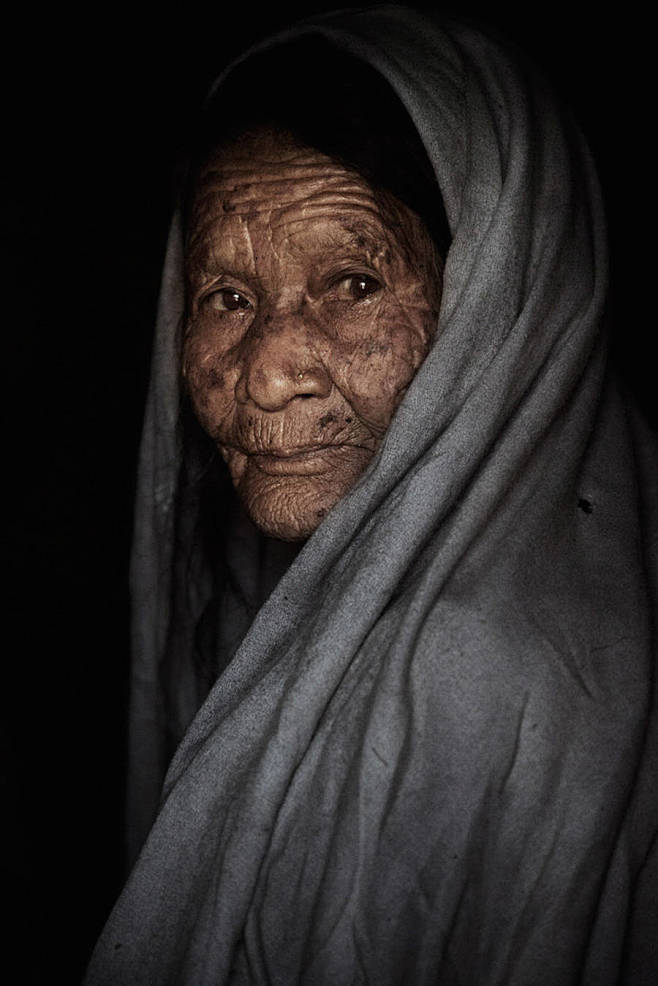 Diego Arroyo:尼泊尔人物肖像...