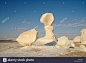 mushroom-shaped-rock-formation-in-the-white-desert-egypt-evening-light-FGJXTM.jpg (1300×956)