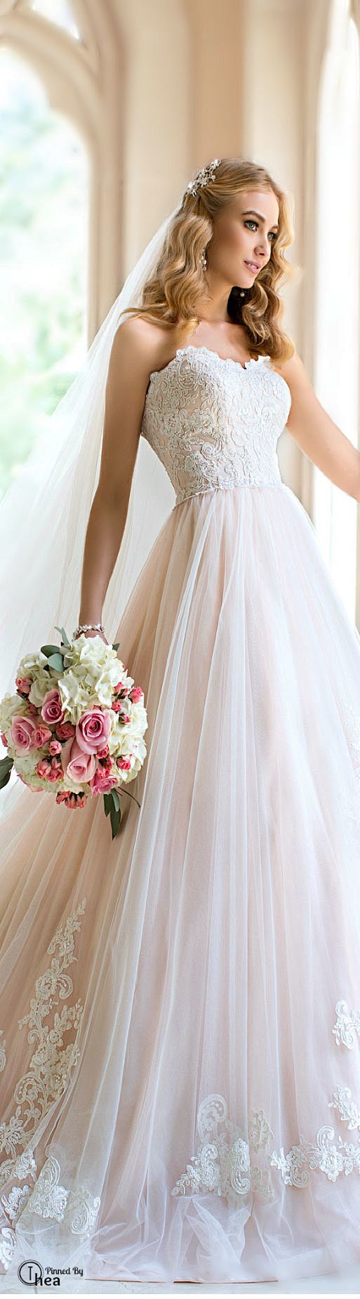 Wedding  Dress ● Ste...