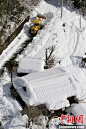 航拍日本多地遭大雪“淹没”-图片库-中国天气网