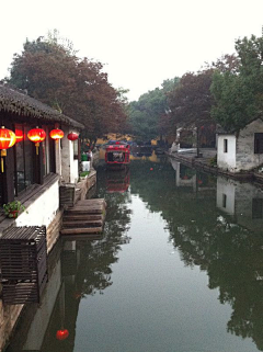 普通的小姐采集到美景?烟雨江南路过小小的城。