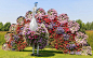 迪拜奇迹花园耗费4500万株鲜花 鲜花组成的孔雀雕塑