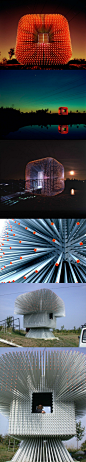 “Sitooterie”是一个带刺的立方体建筑，第一眼会让你想起上海世博会的伦敦馆，没错，他们的设计方同为Heatherwick工作室。

小屋是一个2.4米见方的立方体，外面插了5000多根18毫米的中空方形铝管，这些铝管起到窗户的作用，并把立方体架起一米多高。

铝管通过一种高强度胶水粘在立方体上，立方体是所有管子的中心，所有光源都来自立方体内部的灯。