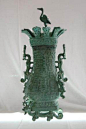 莲鹤方壶为春秋青铜器中的精品